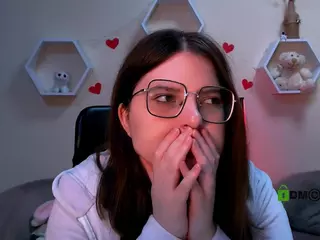 cherry-hugs's Live Sex Cam Show