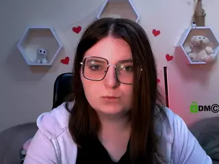 cherry-hugs's Live Sex Cam Show