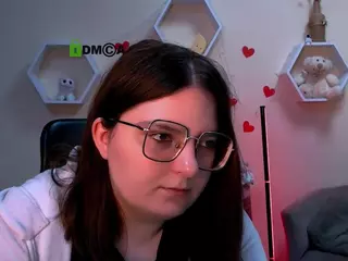 cherry-hugs's Live Sex Cam Show