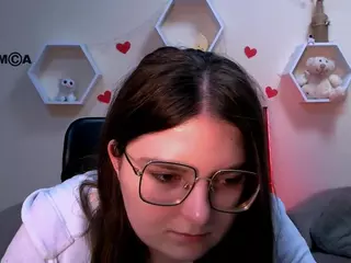 cherry-hugs's Live Sex Cam Show