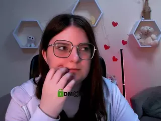 cherry-hugs's Live Sex Cam Show