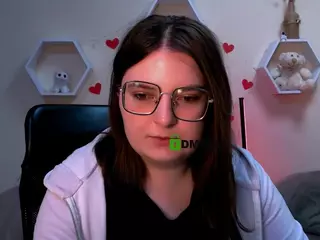 cherry-hugs's Live Sex Cam Show