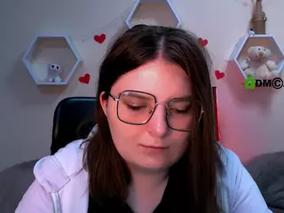 cherry-hugs's Live Sex Cam Show