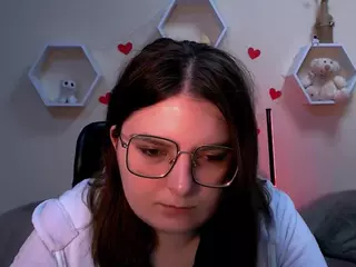 cherry-hugs's Live Sex Cam Show