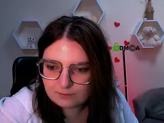 cherry-hugs's Live Sex Cam Show