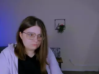 cherry-hugs's Live Sex Cam Show