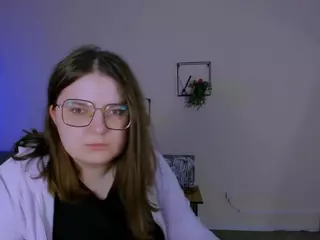 cherry-hugs's Live Sex Cam Show