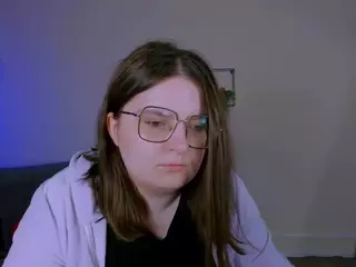 cherry-hugs's Live Sex Cam Show
