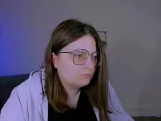 cherry-hugs's Live Sex Cam Show