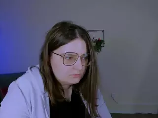 cherry-hugs's Live Sex Cam Show