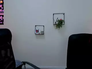 evelyn-muse's Live Sex Cam Show
