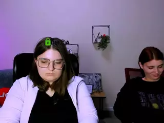 evelyn-muse's Live Sex Cam Show