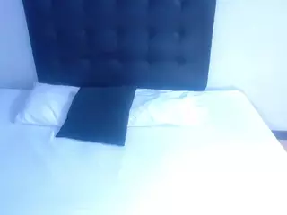 Fantasy-maker21's Live Sex Cam Show