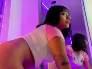GinaKurt's Live Sex Cam Show