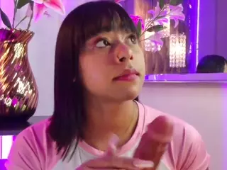 GinaKurt's Live Sex Cam Show
