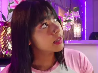 GinaKurt's Live Sex Cam Show
