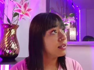 GinaKurt's Live Sex Cam Show
