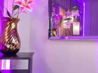 GinaKurt's Live Sex Cam Show
