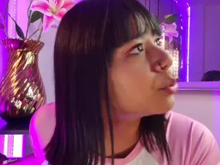 GinaKurt's Live Sex Cam Show