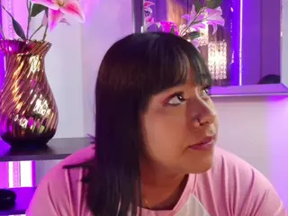 GinaKurt's Live Sex Cam Show