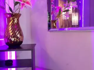 GinaKurt's Live Sex Cam Show