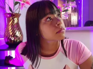 GinaKurt's Live Sex Cam Show