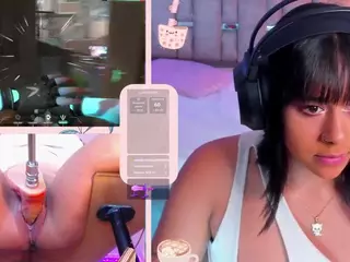 GinaKurt's Live Sex Cam Show