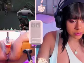 GinaKurt's Live Sex Cam Show
