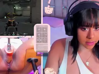 GinaKurt's Live Sex Cam Show