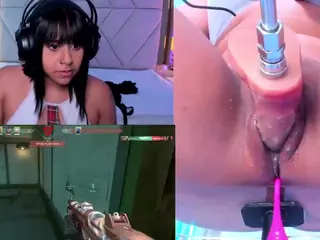 GinaKurt's Live Sex Cam Show