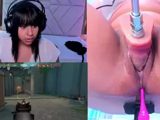 GinaKurt's Live Sex Cam Show