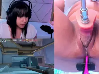 GinaKurt's Live Sex Cam Show