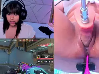 GinaKurt's Live Sex Cam Show