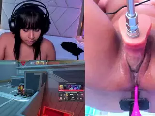 GinaKurt's Live Sex Cam Show