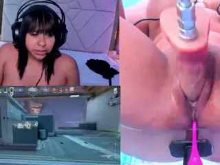 GinaKurt's Live Sex Cam Show