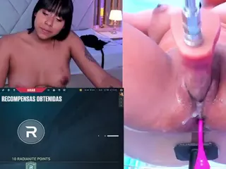 GinaKurt's Live Sex Cam Show