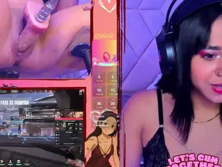 GinaKurt's Live Sex Cam Show