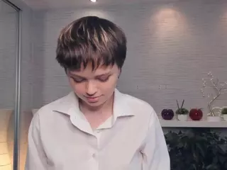 GwendolynFeltham's Live Sex Cam Show