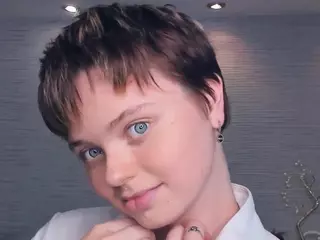GwendolynFeltham's Live Sex Cam Show