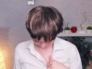 GwendolynFeltham's Live Sex Cam Show