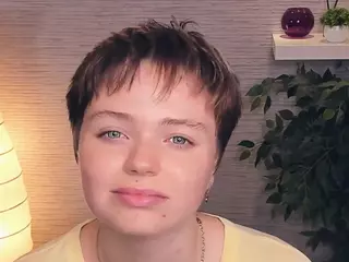 GwendolynFeltham's Live Sex Cam Show