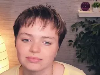 GwendolynFeltham's Live Sex Cam Show