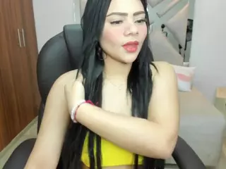 lisa-logan's Live Sex Cam Show