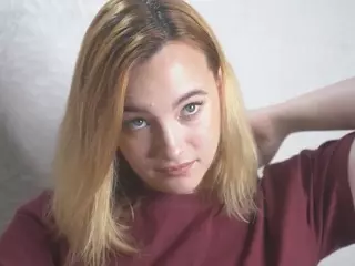 LynAnstead's Live Sex Cam Show