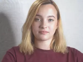LynAnstead's Live Sex Cam Show