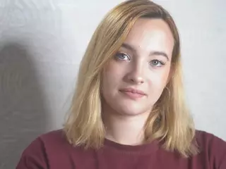 LynAnstead's Live Sex Cam Show