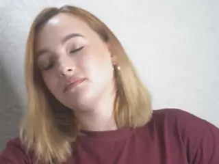 LynAnstead's Live Sex Cam Show