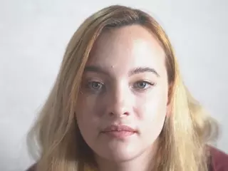 LynAnstead's Live Sex Cam Show