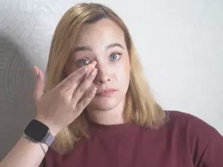 LynAnstead's Live Sex Cam Show