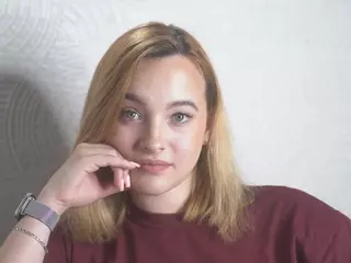 LynAnstead's Live Sex Cam Show